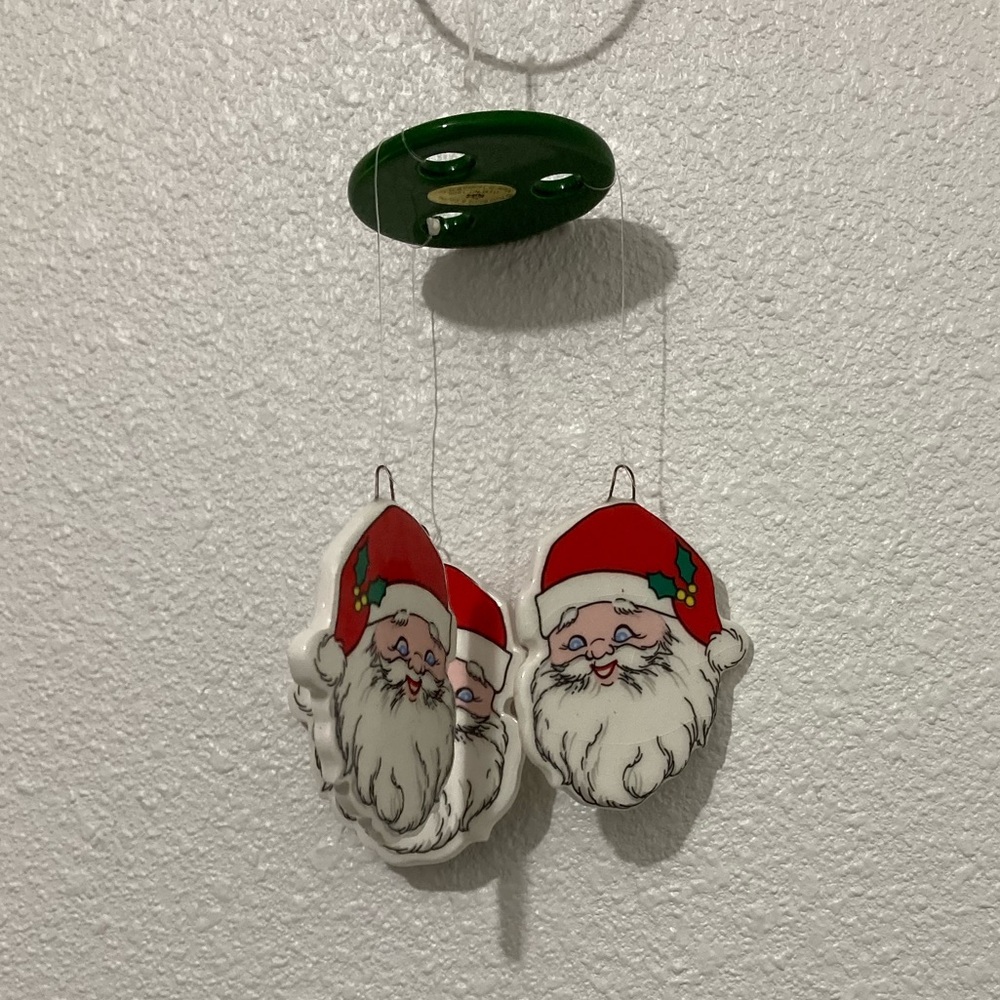 Russ Berrie & Co Santa Claus Windchimes Decor Holiday Christmas Ornament ~ #1905